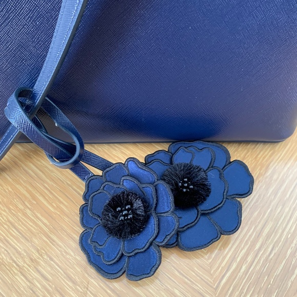 Kate Spade ♠️ Floral embroidered large tote - Picture 3 of 10